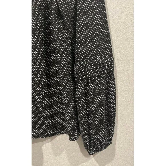 LC LAUREN CONRAD Black And White Long Sleeve Blouse - Picture 3 of 4